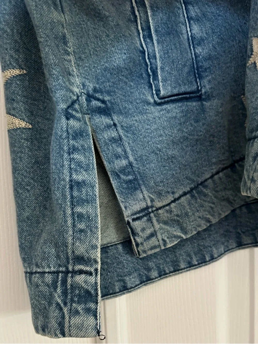 We The Free Madison City Embroidered Denim Jacket Celestial size small - Picture 8 of 12